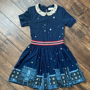 EUC Mini Boden Harry Potter Gold Sequin Dress Sz 6/7